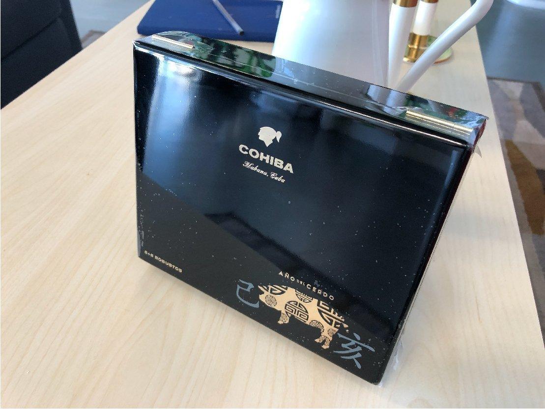 Cohiba Robustos 8+8 Year of the Pig