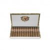 Romeo y Julieta Petit Royales