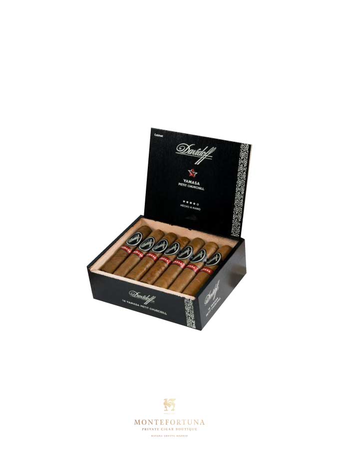 Davidoff Yamasa Petit Churchill