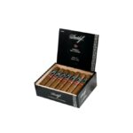 Davidoff Yamasa Petit Churchill